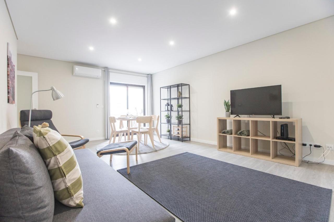 2Br Flat W/ Ac & Great Views By Lovelystay Vila Nova de Gaia Kültér fotó